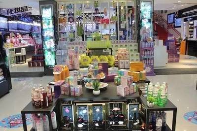 圖說(shuō)|1家漂亮的化妝品店怎樣日銷超2萬(wàn) 快收藏了再看!